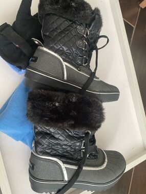 Baby Phat  Fur-Trim Winter 🥶 Boots 🥾 Women's 8.5 brand new